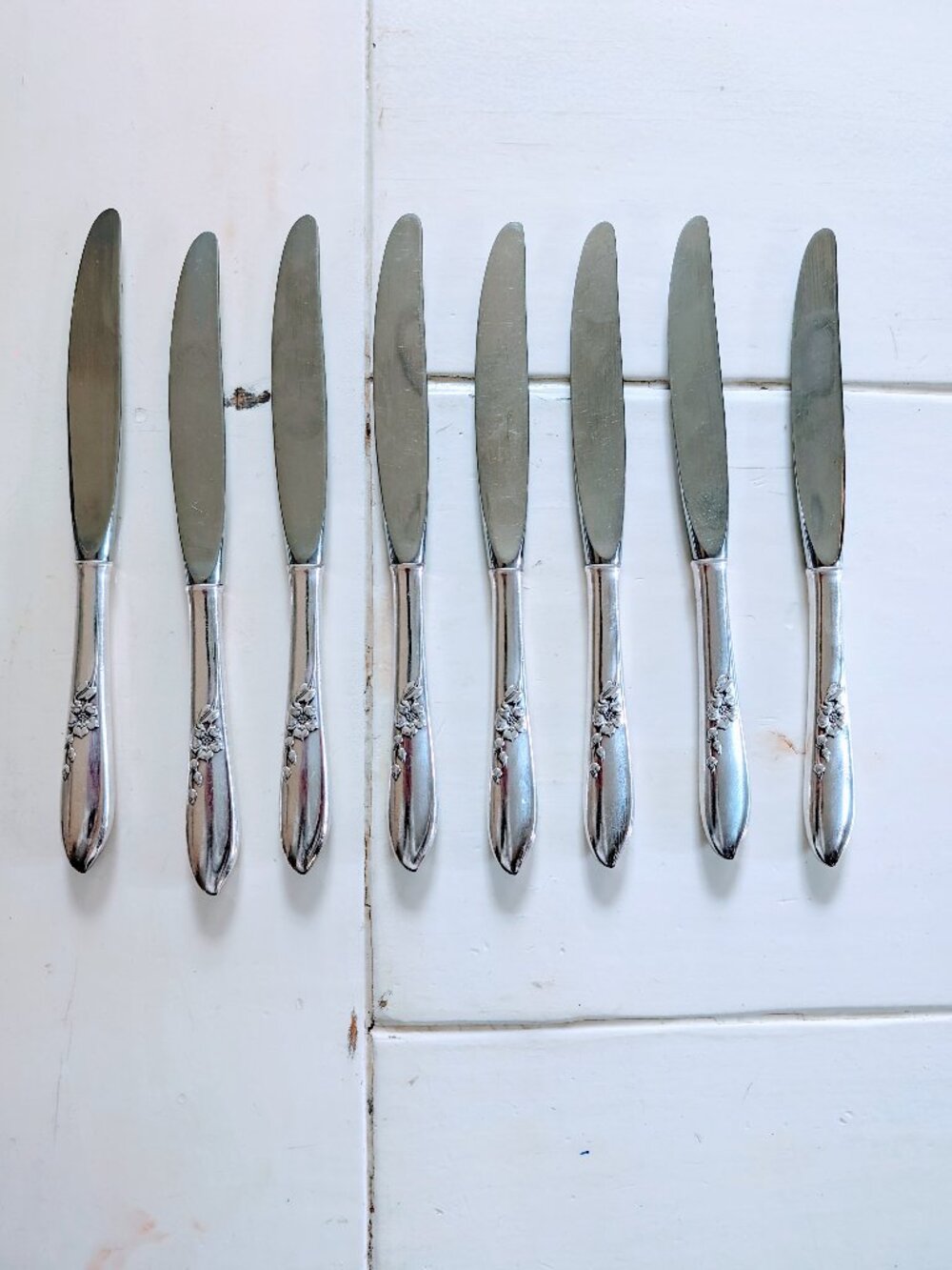 VTG Set of 8 Gorham Stegor Aloha Stainless Butter Knives Flatware Rare Hibiscus